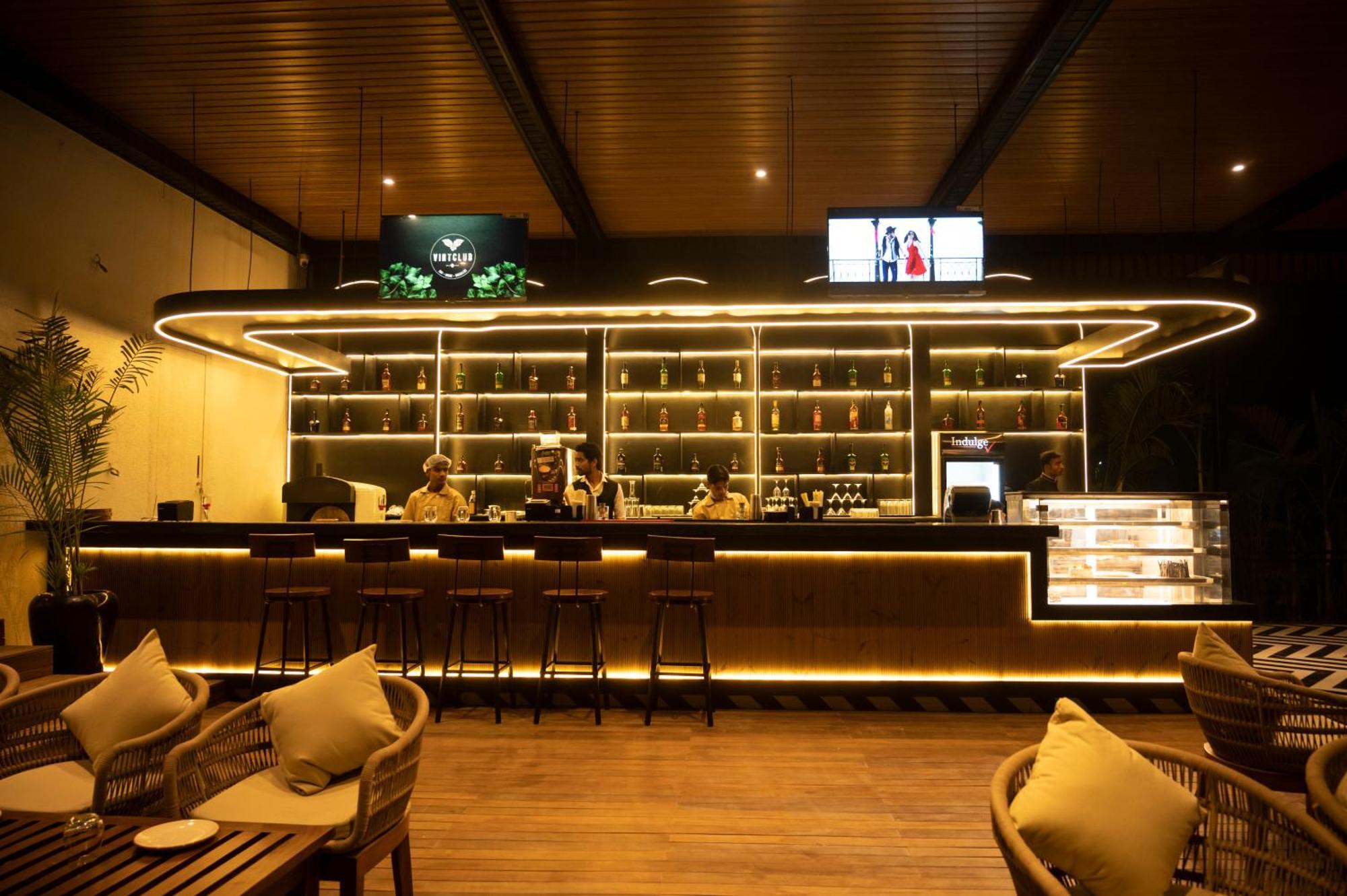 Vintclub Resort Lucknow Luaran gambar