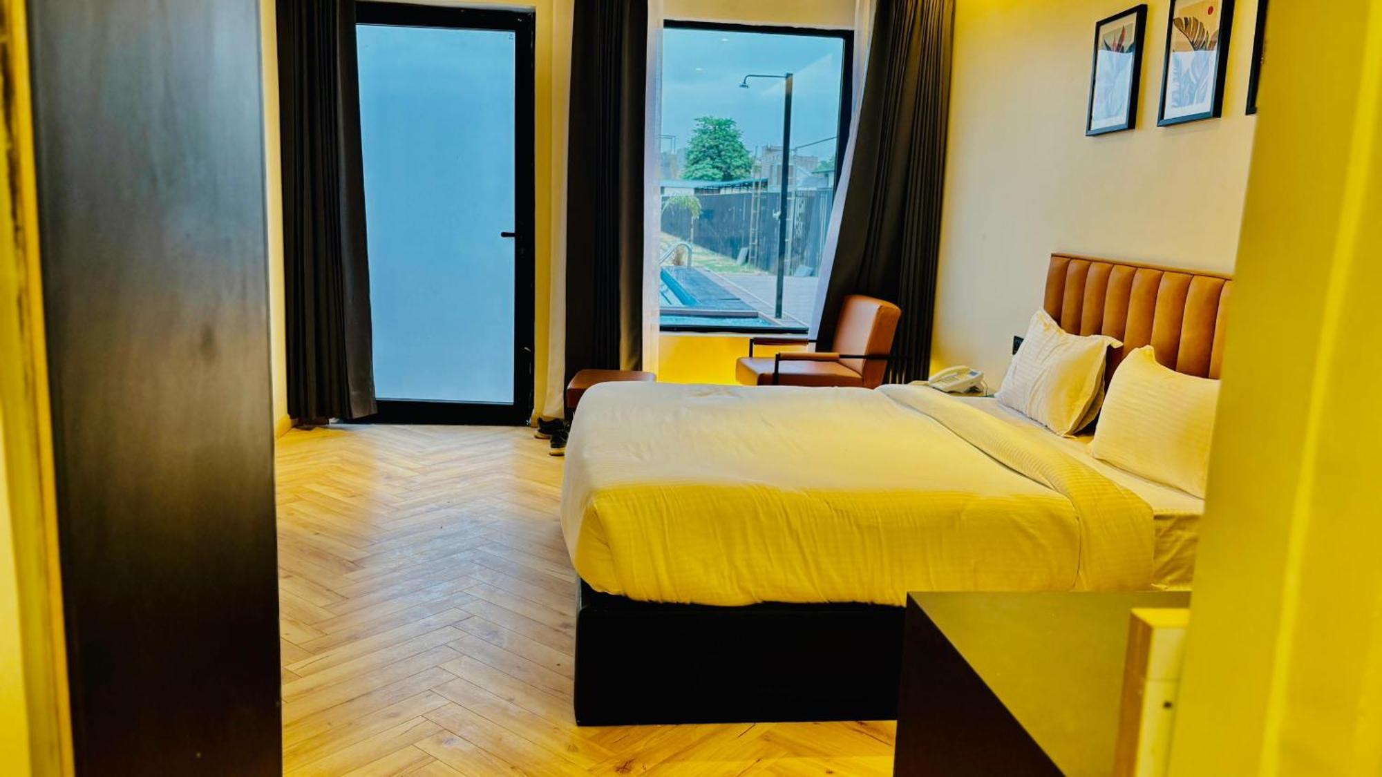 Vintclub Resort Lucknow Luaran gambar