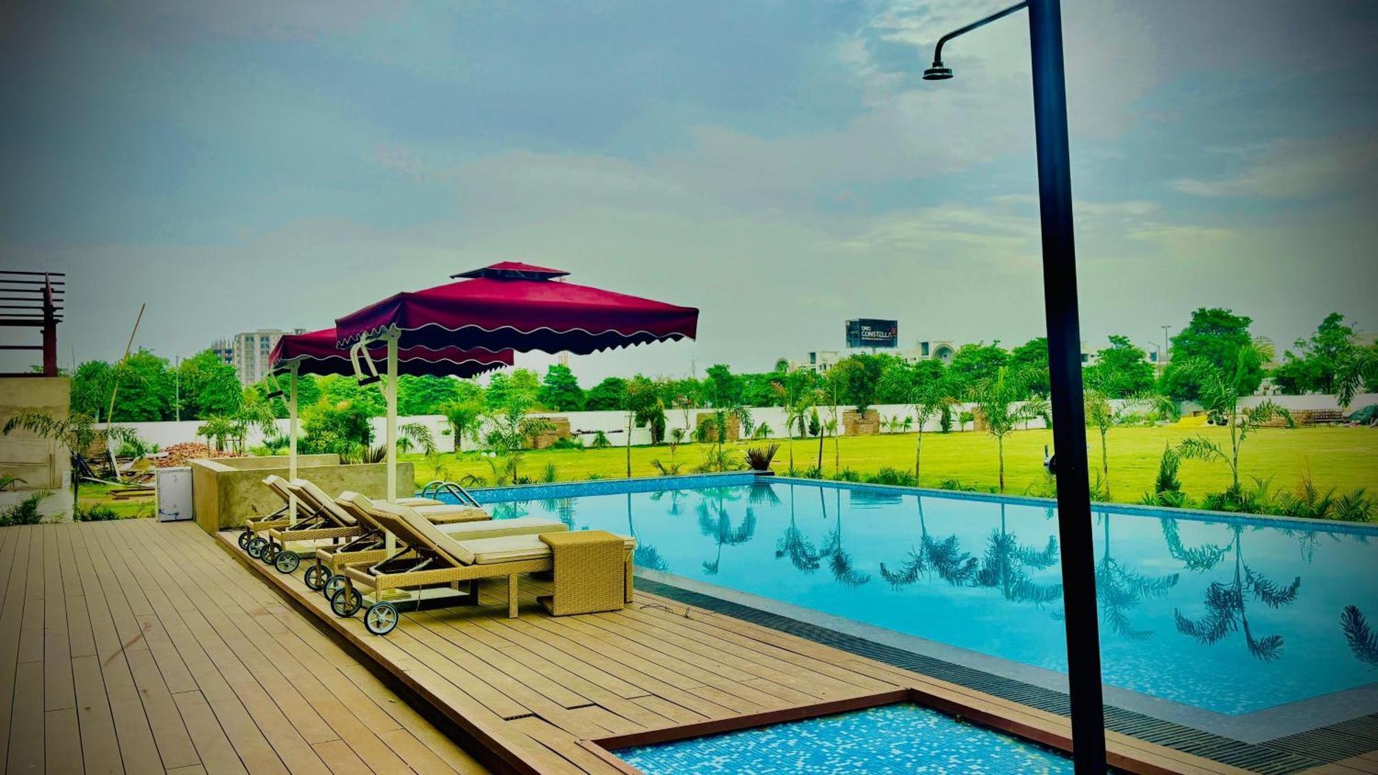 Vintclub Resort Lucknow Luaran gambar